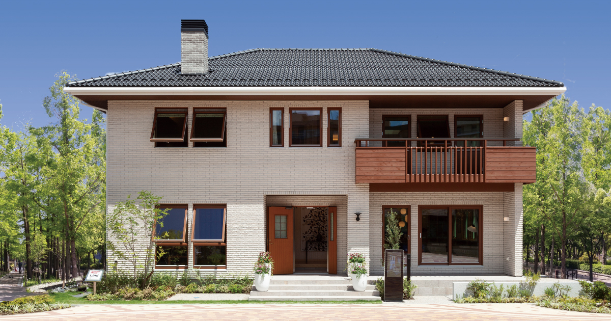 人生を豊かに彩る、世代を超えて住み継げる北欧の美しき住まい「新神宮東モデルハウス」